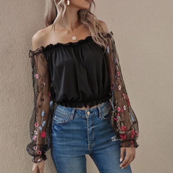 Tops - Boho Black Floral embroidered off shoulder Top